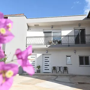 Karlo Apartment Zadar