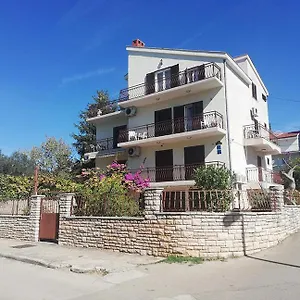 Danyja Apartment Sveti Filip i Jakov
