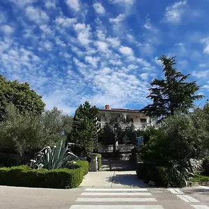 Krajacic Apartment Krk Town